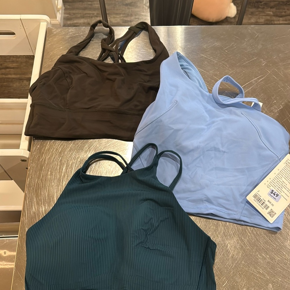 Lulu lemon sports bras